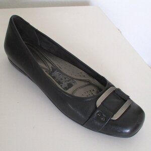 Trotters Sizzle Womens Black Leather Ballet Flat Shoe - Size 8N